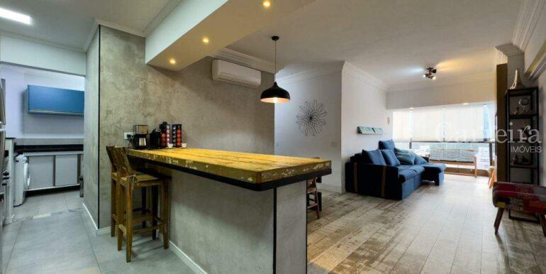 Apartamento à venda no Enseada: