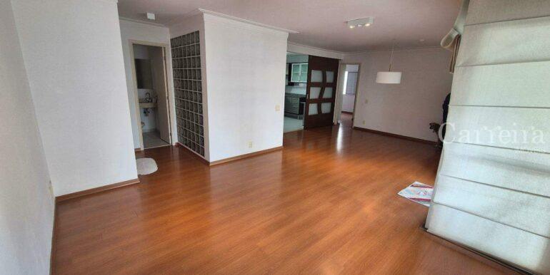 Apartamento à venda no Cidade São Francisco: